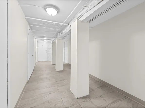 102 Palisade Avenue image 27 of 36