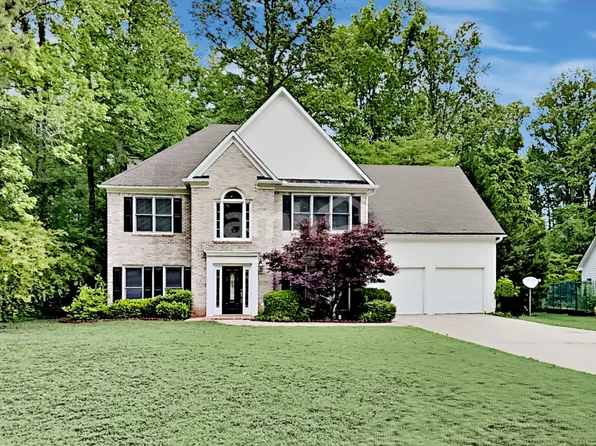 1020 Allenbrook Ln, Roswell, GA 30075