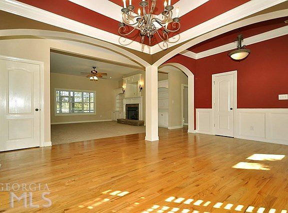 5th image of 304 Pennlyn Pl
