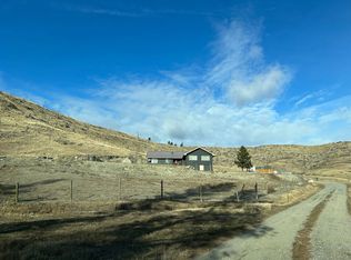 17 N Fork Eagle Mountain Rd, Columbus, MT 59019