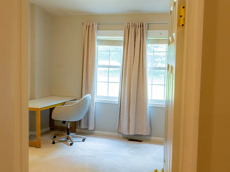 8401 Kennedy Dr — Photo 60