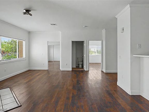 4th image of 8725 W Flamingo Rd