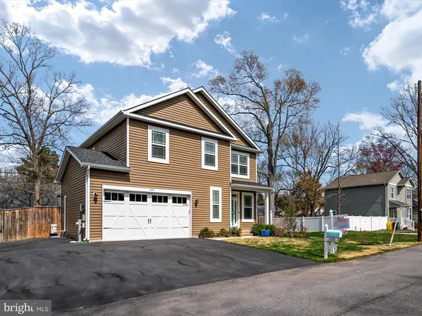 1220 Juniper St, Shady Side, MD 20764