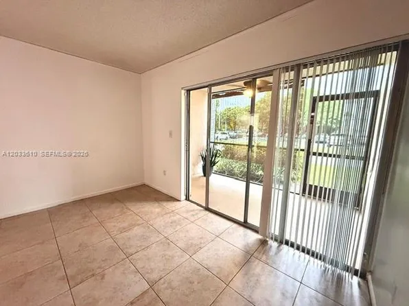 731 N Pine Island Rd, Fort Lauderdale, FL