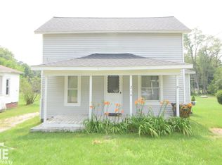 214 E Elm St, Ovid, MI 48866