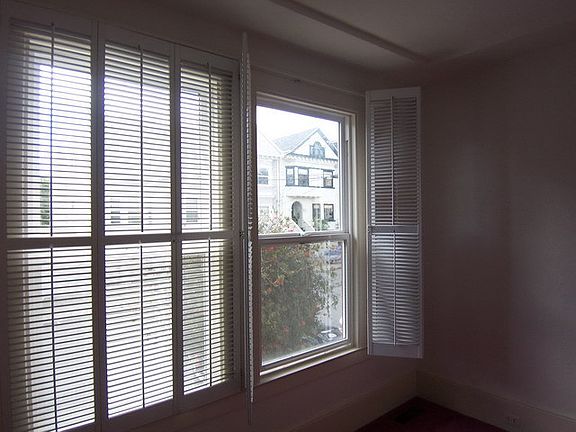 3rd image of 176 & 178 5th Ave Lot 50178