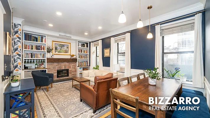 Living room, photo 1
