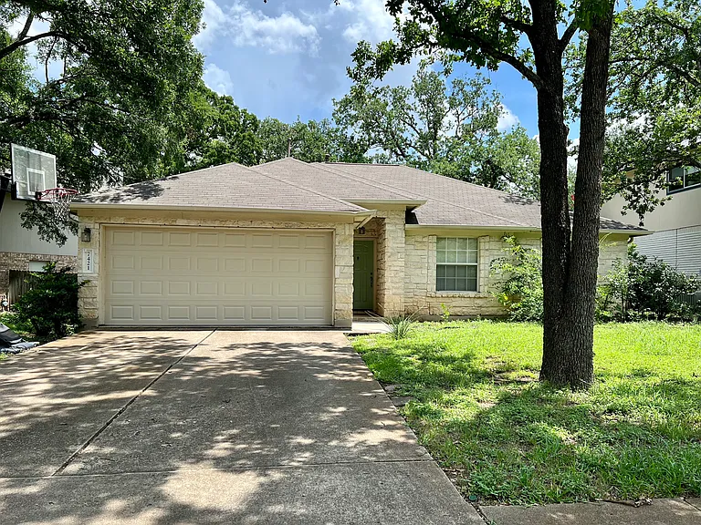 7421 Lady Suzannes Ct — Photo 5