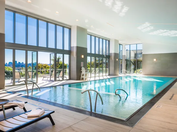 320 Adolphus Avenue image 6 of 162