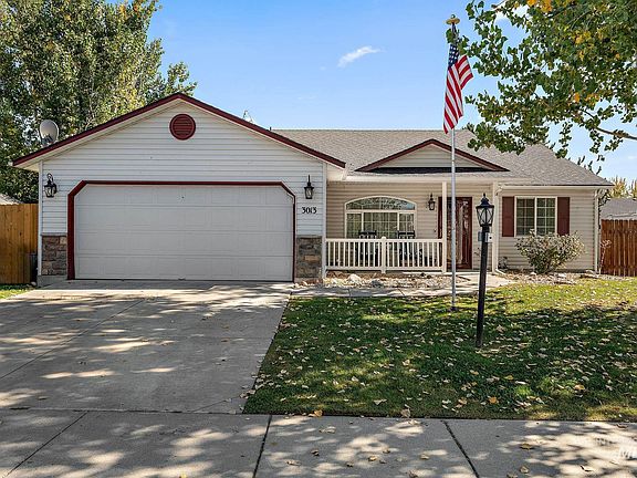 3rd image of 3013 Mimosa Ln