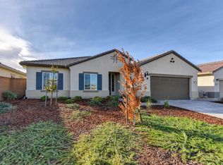 10054 Knotts Dr, Elk Grove, CA 95757
