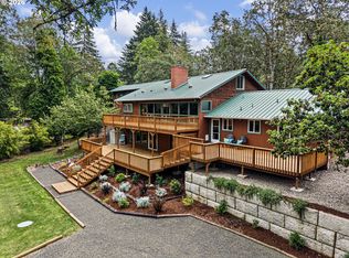 1212 Whistlers Ln, Roseburg, OR 97470