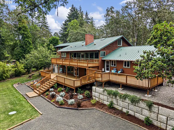 1212 Whistlers Ln, Roseburg, OR 97470
