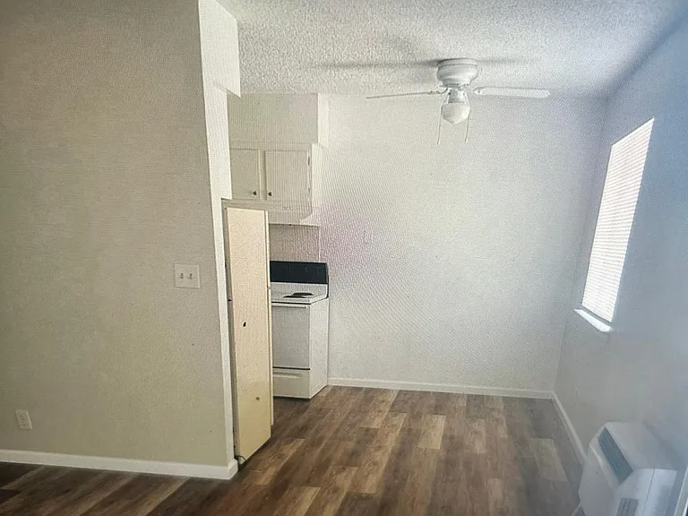 1311 E San Bruno Ave — Photo 7