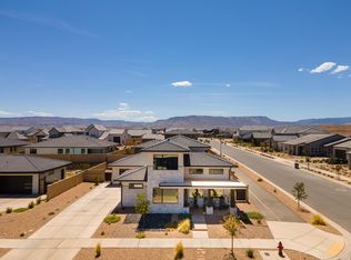 755 W Juniper Rd, Saint George, UT 84790