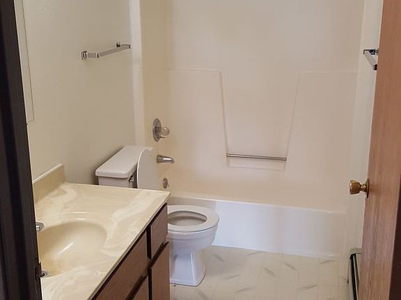 3rd image of 512 E Bronson Rd APT 8
