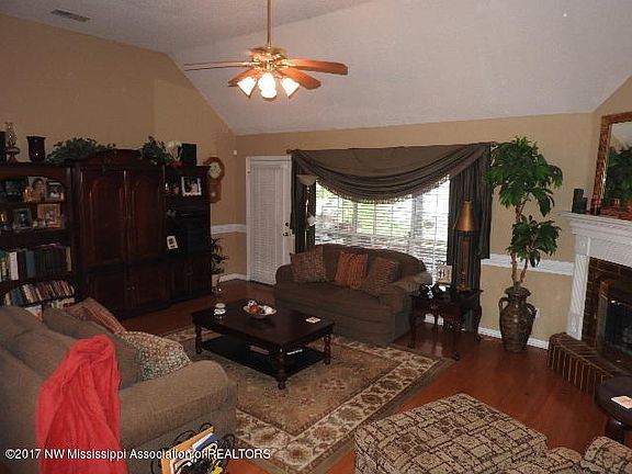 2nd image of 4655 Alden Lake Dr E