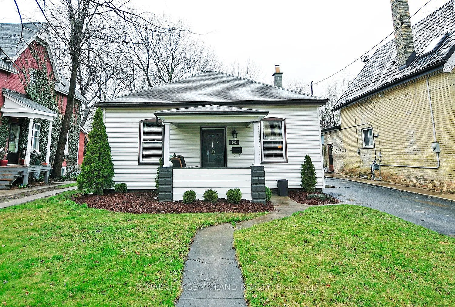 3 bed, $2,500 — Photo 1