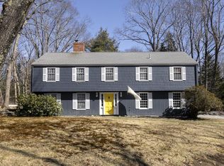 18 Broad Cove Rd, Cape Elizabeth, ME 04107