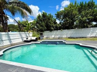 6781 Park St, Hollywood, FL 33024