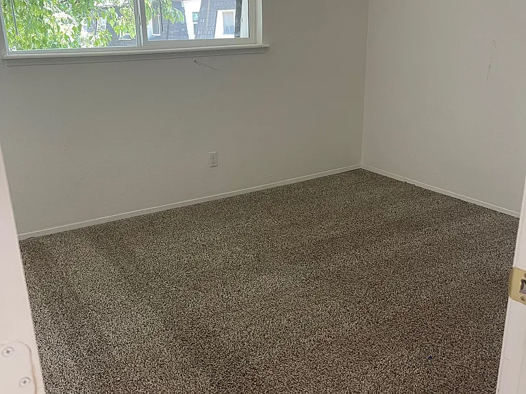 Mirador Apartments — Photo 18
