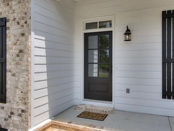 5th image of 340 Drayton Way