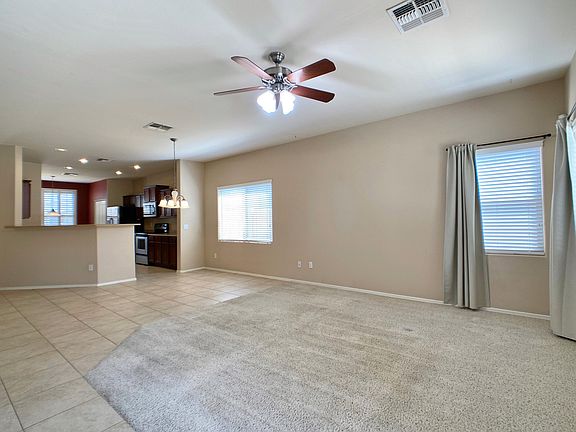 4th image of 3729 E Oxford Ln
