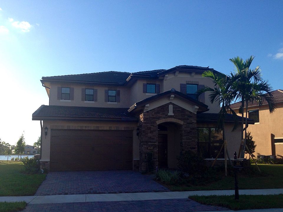 1st image of 8845 Carrington Ave