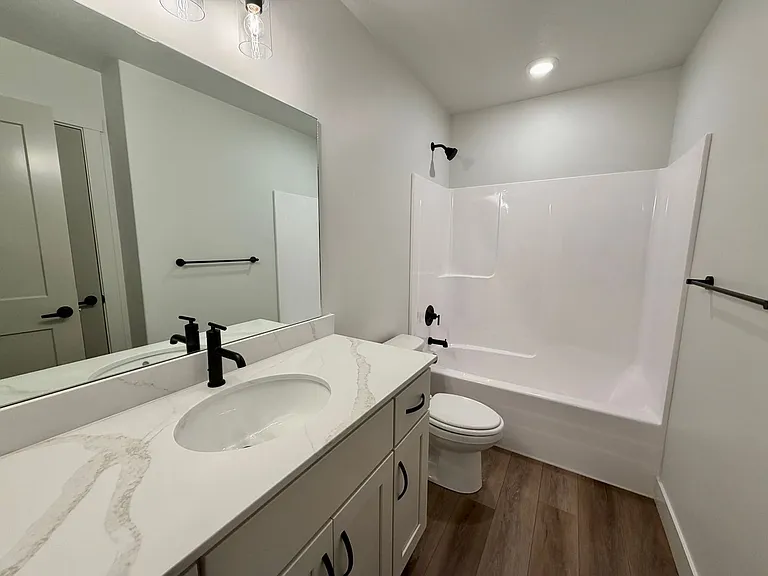2717 W 2775 N #143 — Photo 17