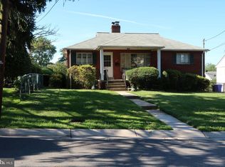 2424 Homestead Dr, Silver Spring, MD 20902