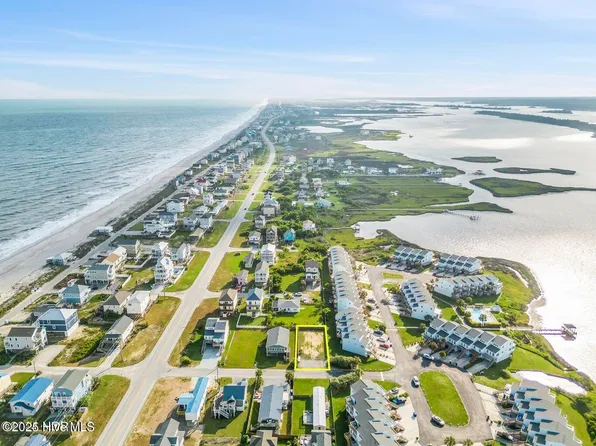 7115 11th Avenue, North Topsail Beach, NC 28460