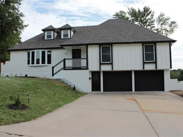 16001 E 30th St S, Independence, MO 64055