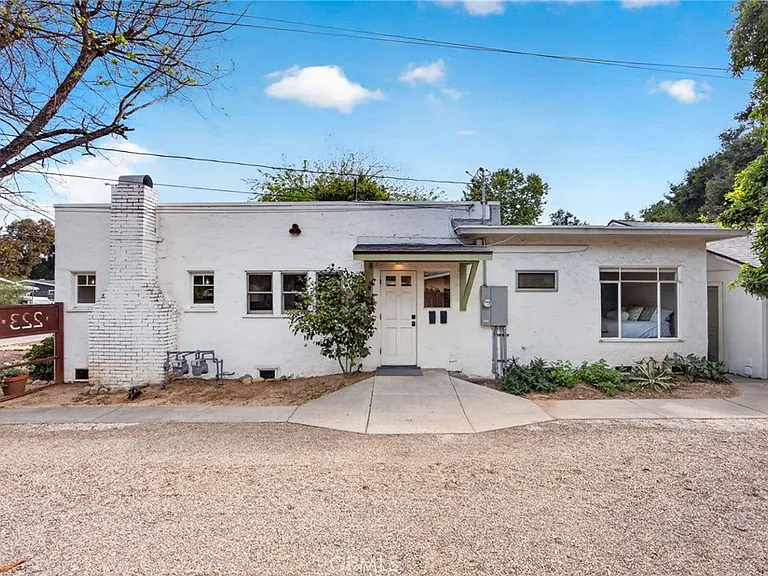 223 S Padre Juan Ave #FRONT — Photo 4