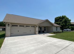2409 Frost Valley Ct, Sevierville, TN 37876
