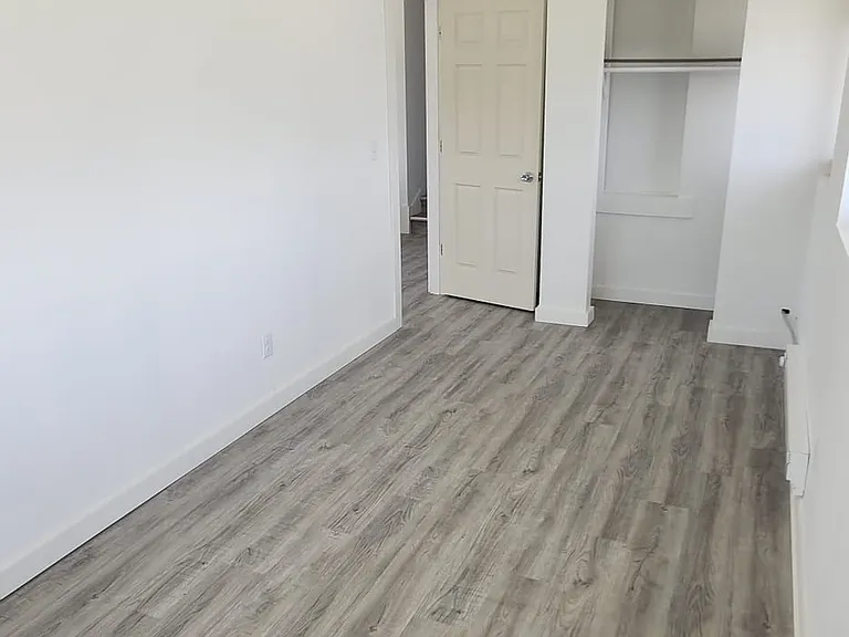 402 N Maryville St #1 — Photo 8