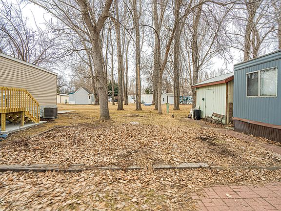 3rd image of 538 Sherwood Ln
