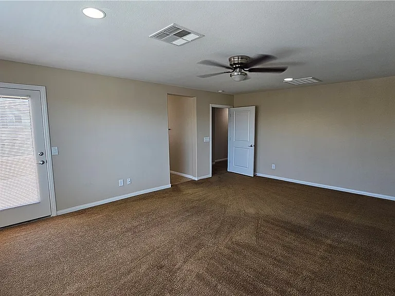 8685 Sparrow Desert Ave — Photo 20