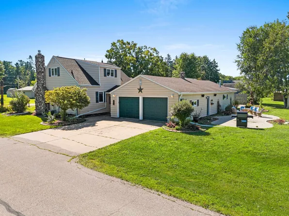 N5625 N Washington St, Shawano, WI 54166