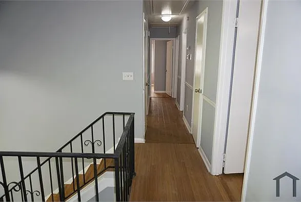 1303 Burbank Trl — Photo 21