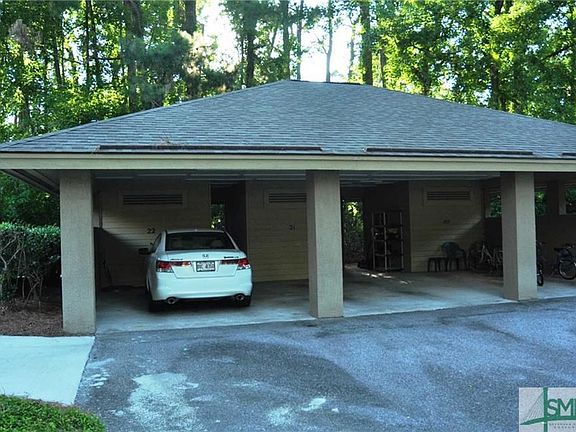 1 Car covered parking with storage room