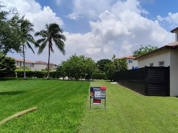 157th Court Southwest Ter #65, Miami, FL 33193