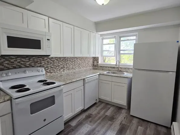 6 White Horse Ave, Trenton, NJ 08610