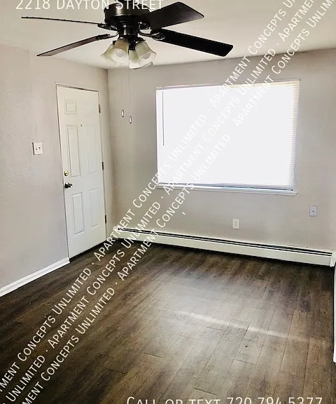 2218 Dayton St — Photo 2
