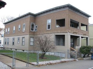 9 Ash St, Manchester, NH 03104