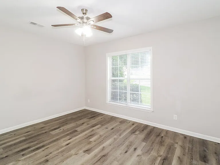 1132 Hoska Cv — Photo 10