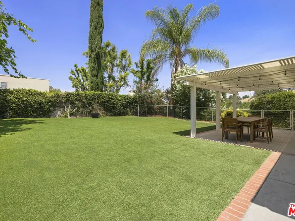 4135 Picasso Ave, Woodland Hills, CA 91364