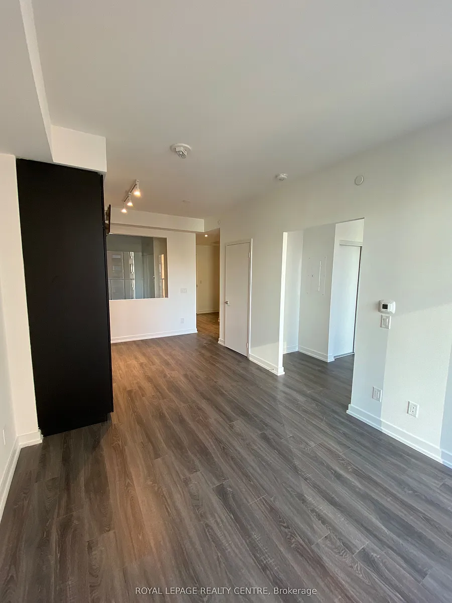 Building Photo - 20 Edward St #1114