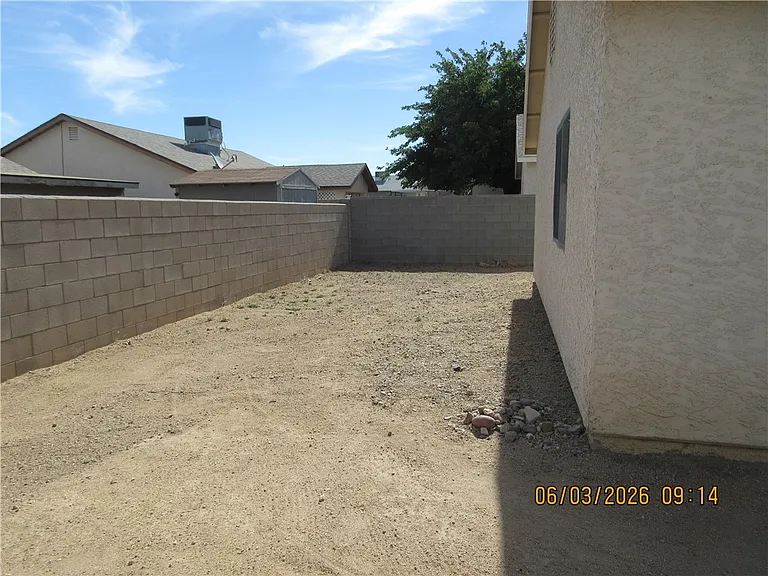 2807 Louise Ave — Photo 11