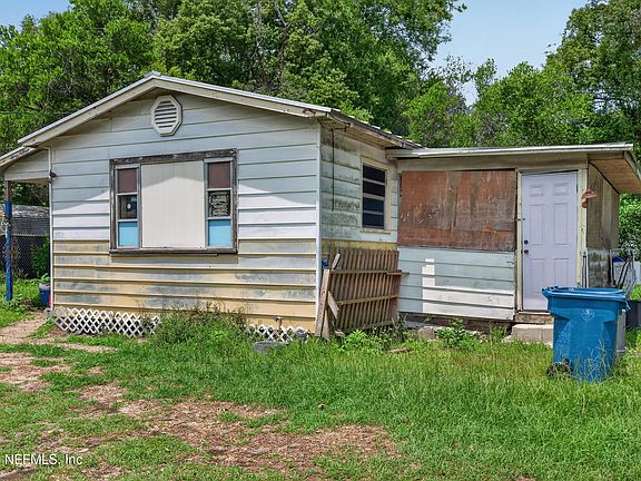 2nd image of 12328 JOHNSON Lane