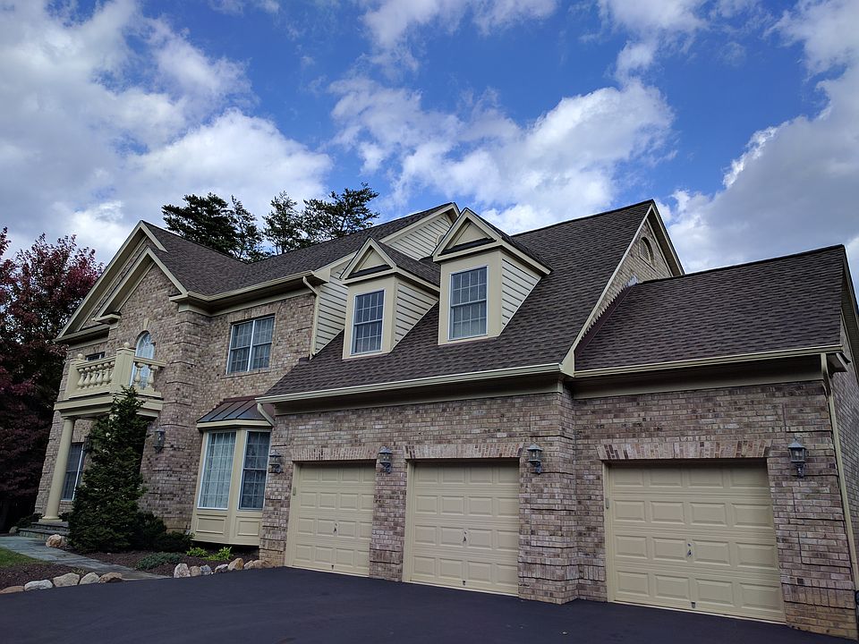2nd image of 8931 Liberty Ln